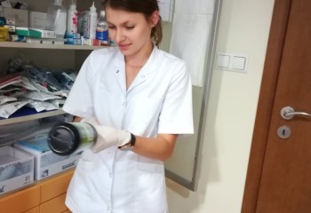 Uczennica podczas stażu